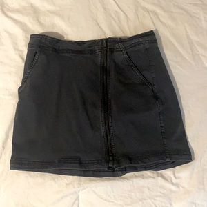 Black American Eagle skirt